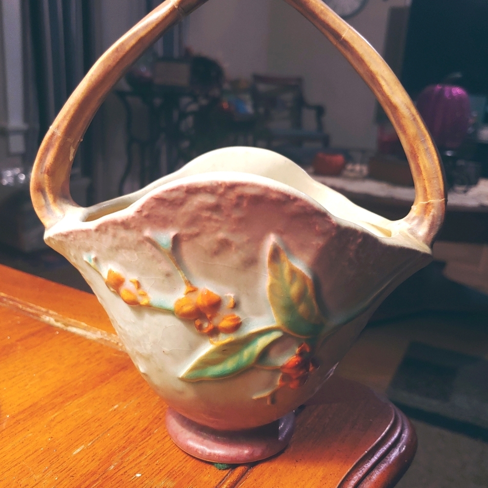 Roseville Basket